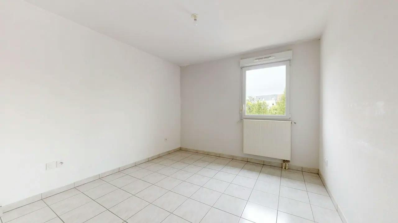 1-Bedroom Apartment in Rue du Polygone, Douai (1653201) room image 10