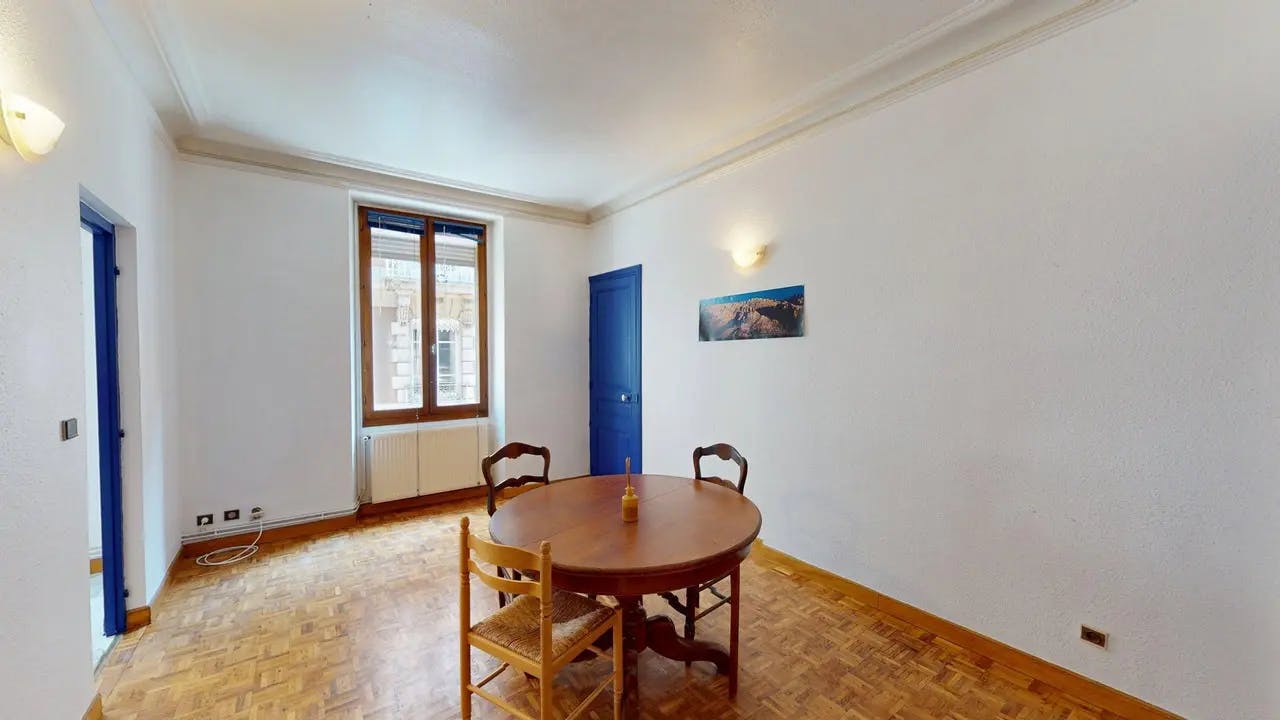 2-Bedroom Apartment in Rue Guetal, Grenoble (1653214) ROOM