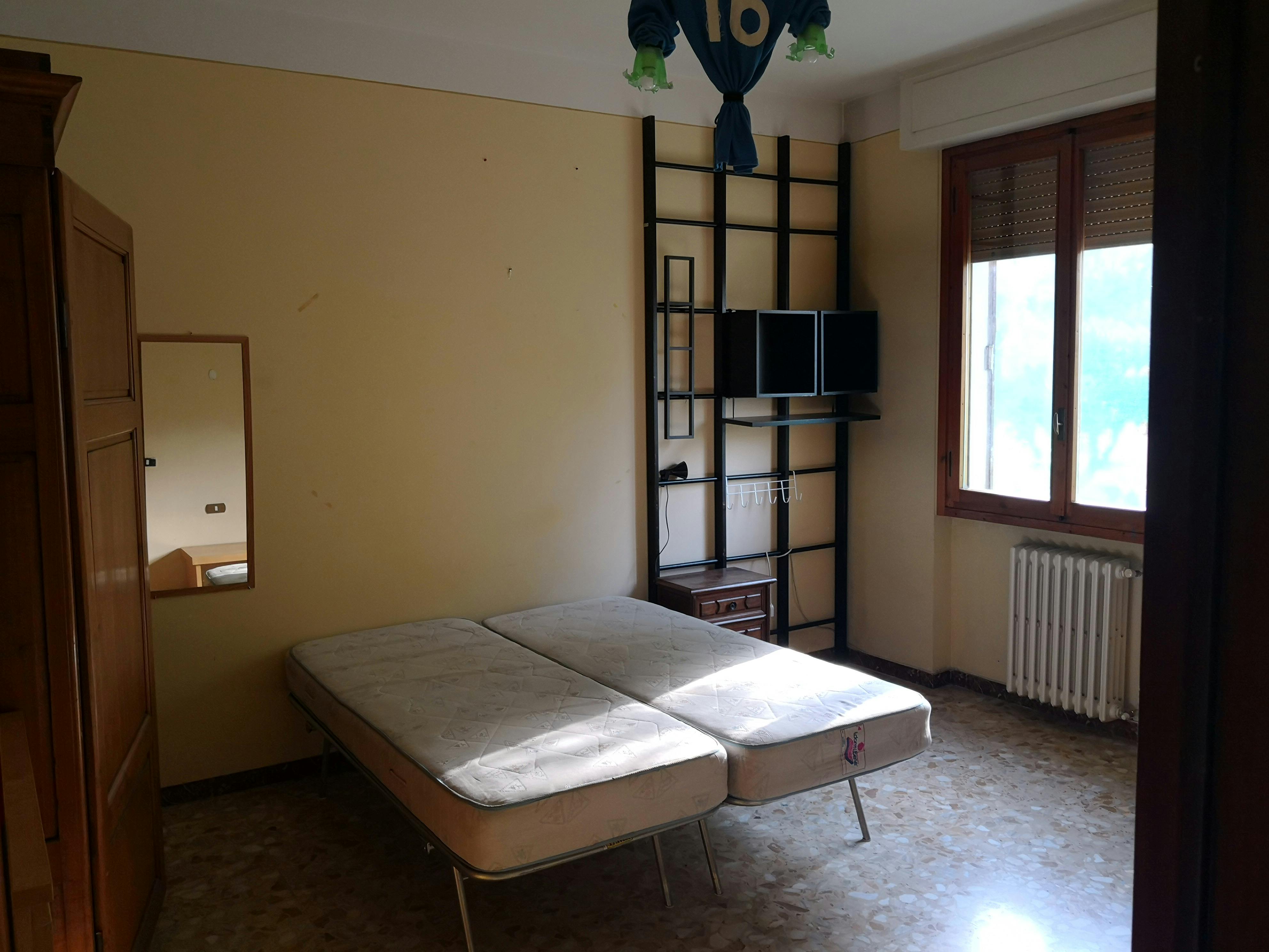 私人房间 正在以 €600 的月租出租，其位于 Scandicci, Via Luigi Boccherini