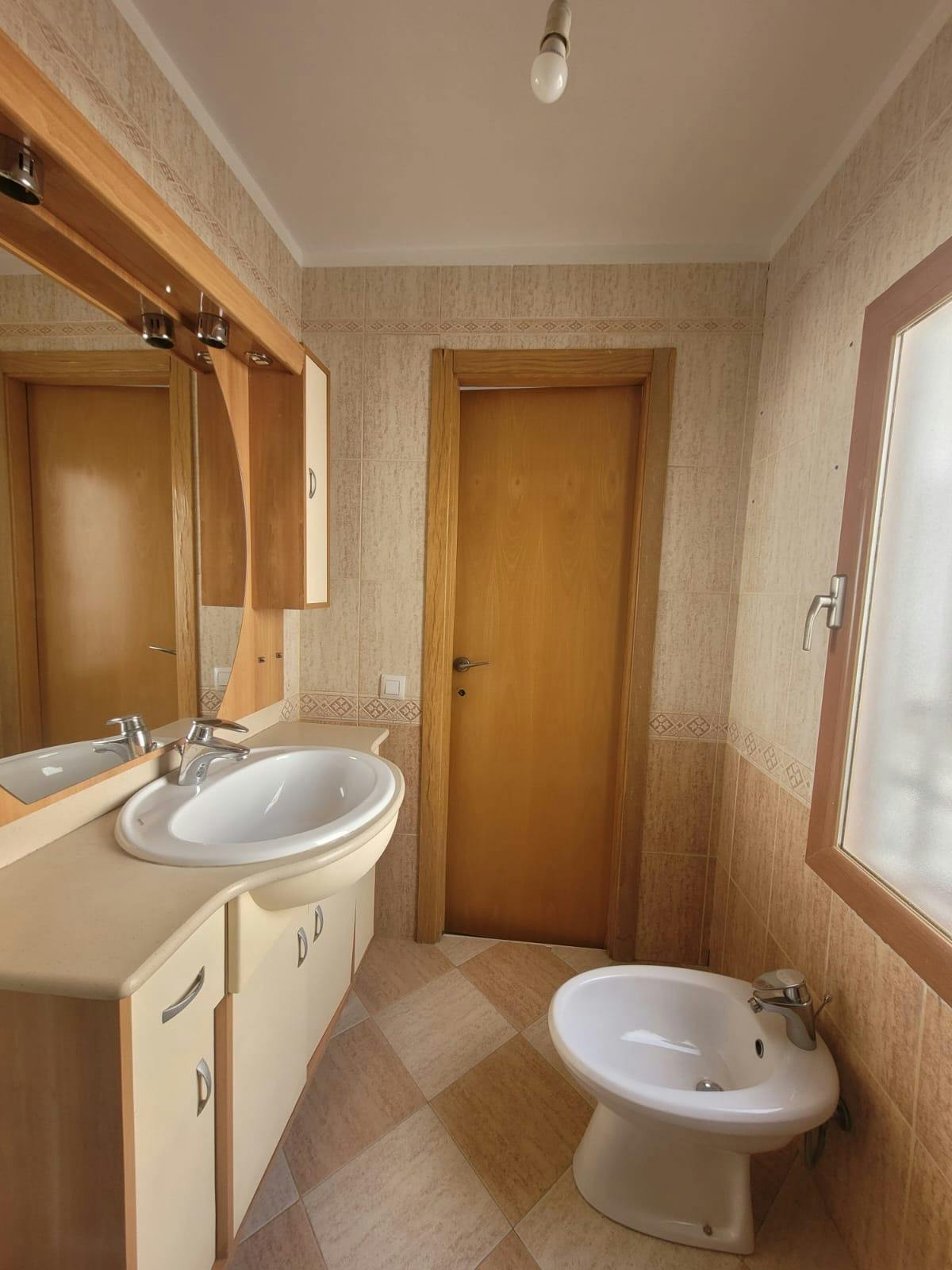 Single room Jaén, 1 bed, 25m² — photo 3