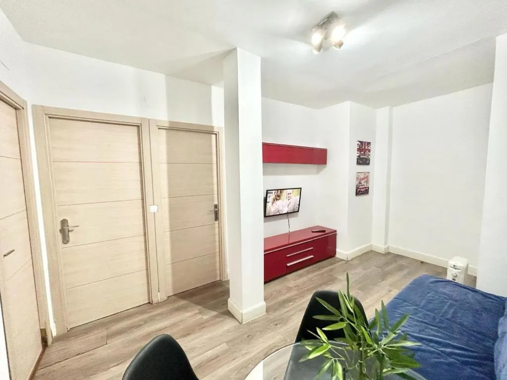 2-Bedroom Apartment in Calle de Antonio López, Madrid (1653336) ROOM 1