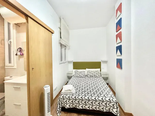 1-Bedroom Apartment in Calle del Ferrocarril, Madrid (1653353) room image 2
