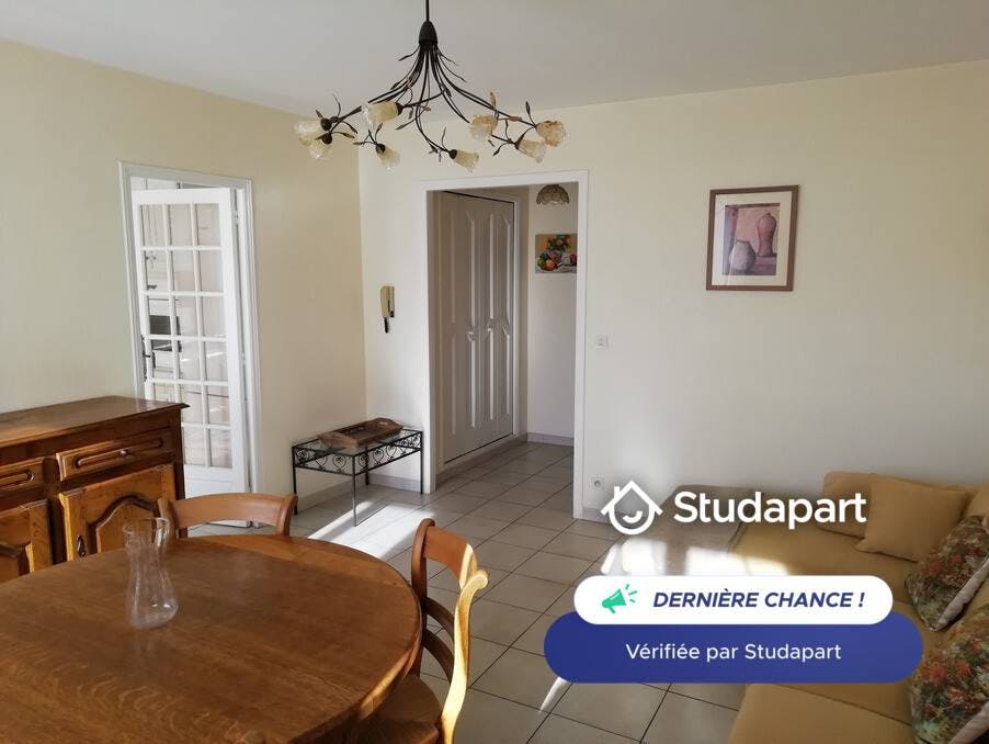 Apartament de închiriat pentru 810 EUR pe lună în Marseille, Rue de Beyrouth