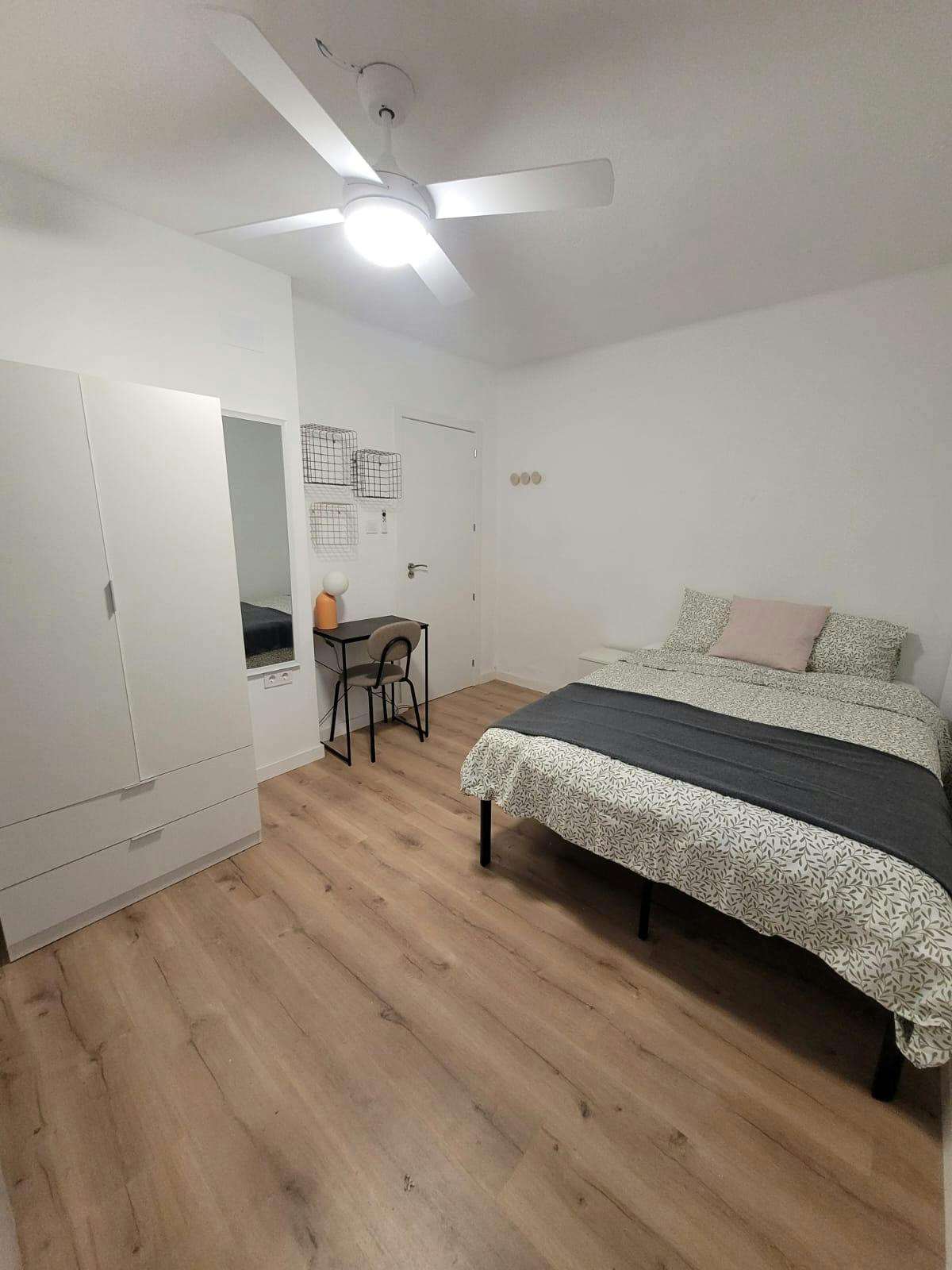 Single room Paiporta, 1 bed, 8m² — photo 3