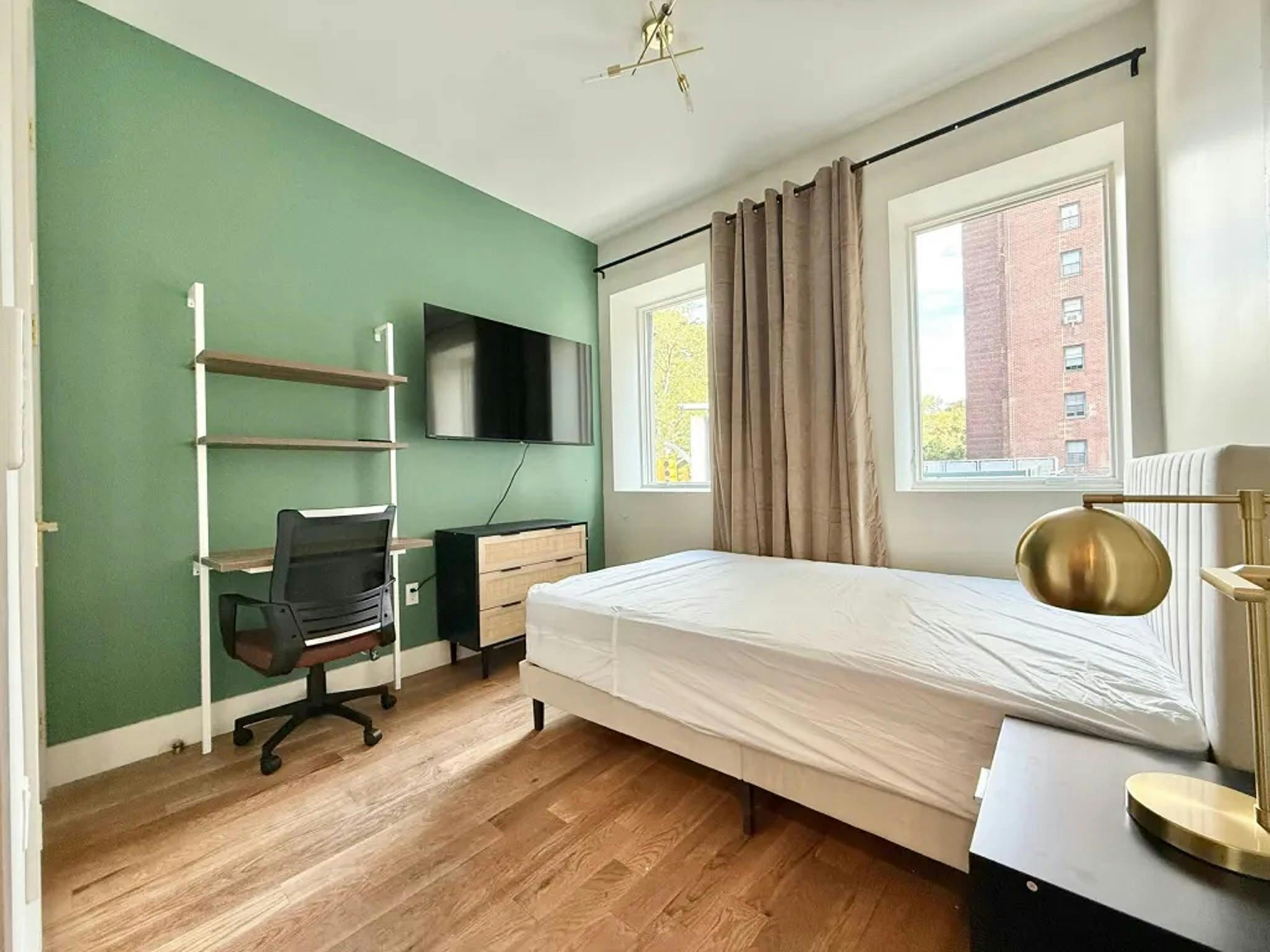 Kent Avenue, Kings County,  preview