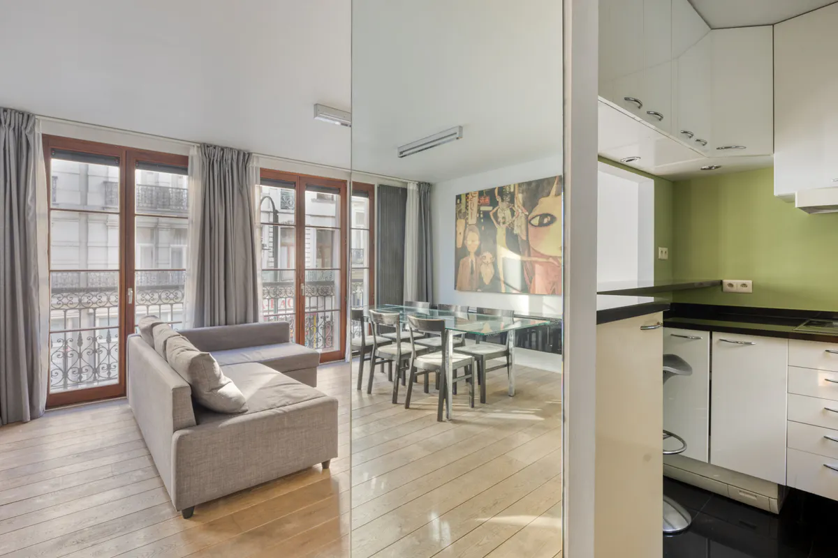 2-Bedroom Apartment in Place Saint-Géry, Brussels (1653574) ROOM 2