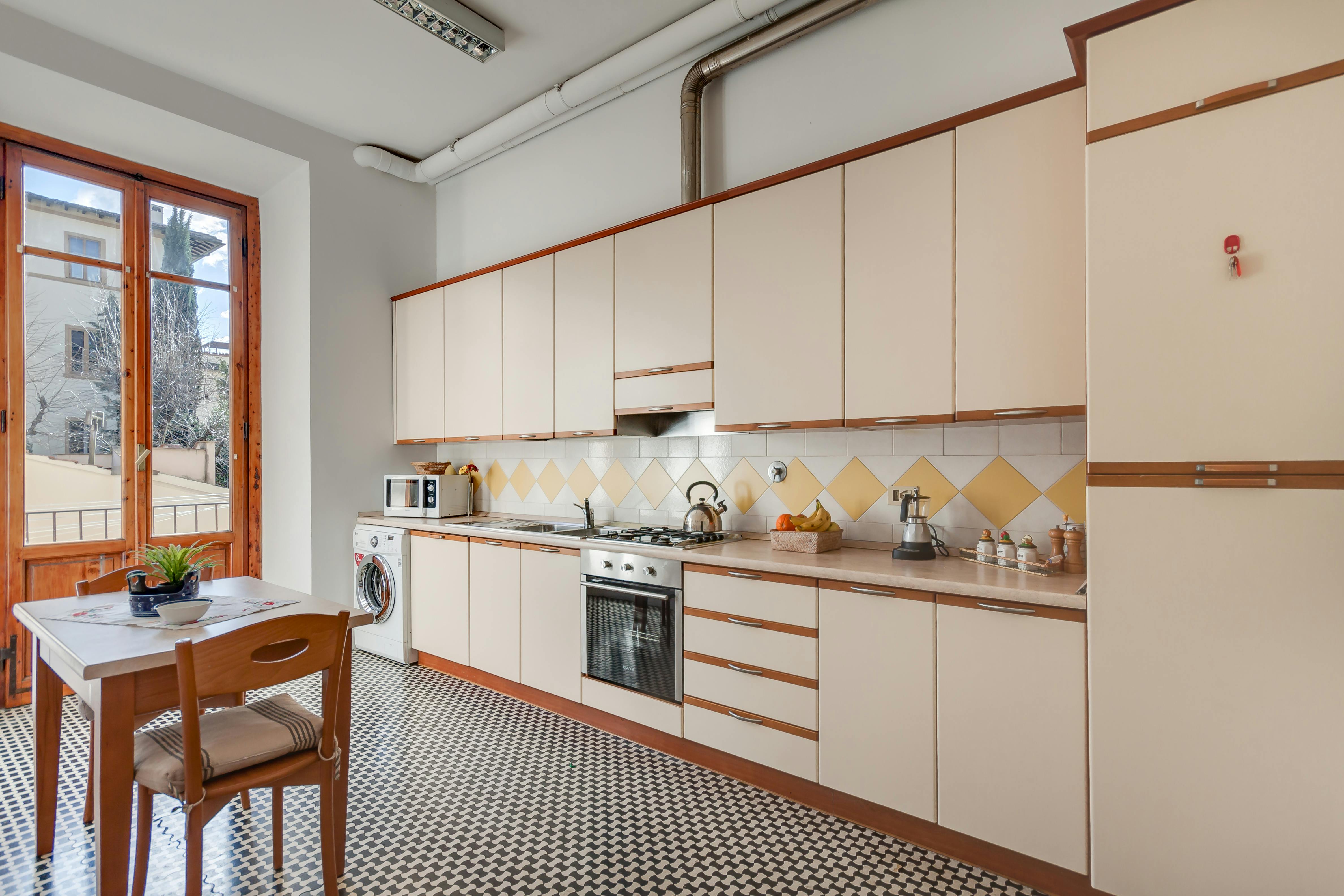 Appartamento in affitto a 1392 € al mese a Florence, Viale Giovanni Milton