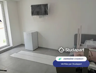 Apartment for rent on Rue d'Anvers, Lille