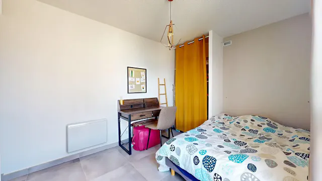 Private room in Rue des Hibiscus, Montpellier (1654149) room image 1
