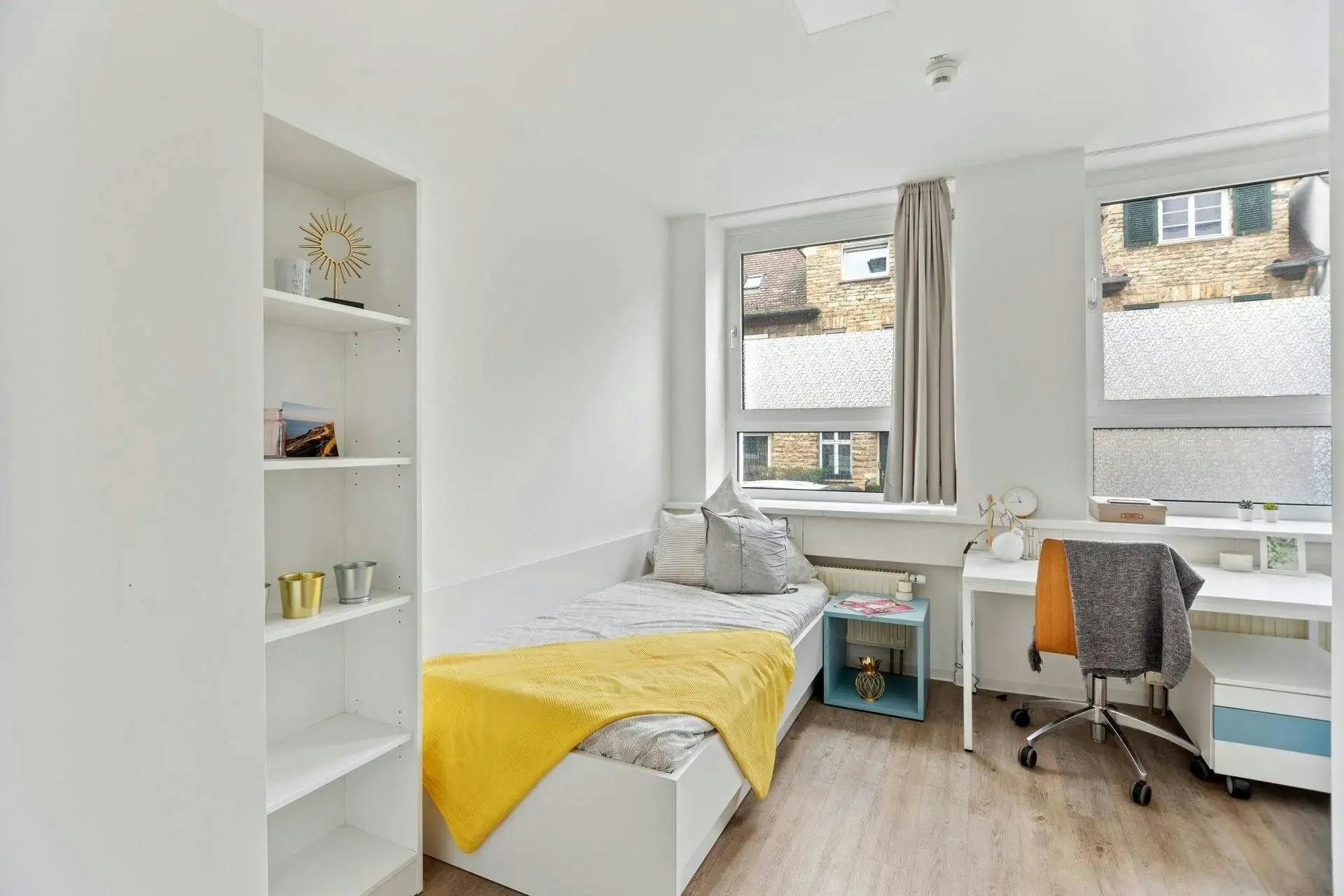 Studio zu mieten für 889 € pro Monat in Stuttgart, Nauheimer Straße