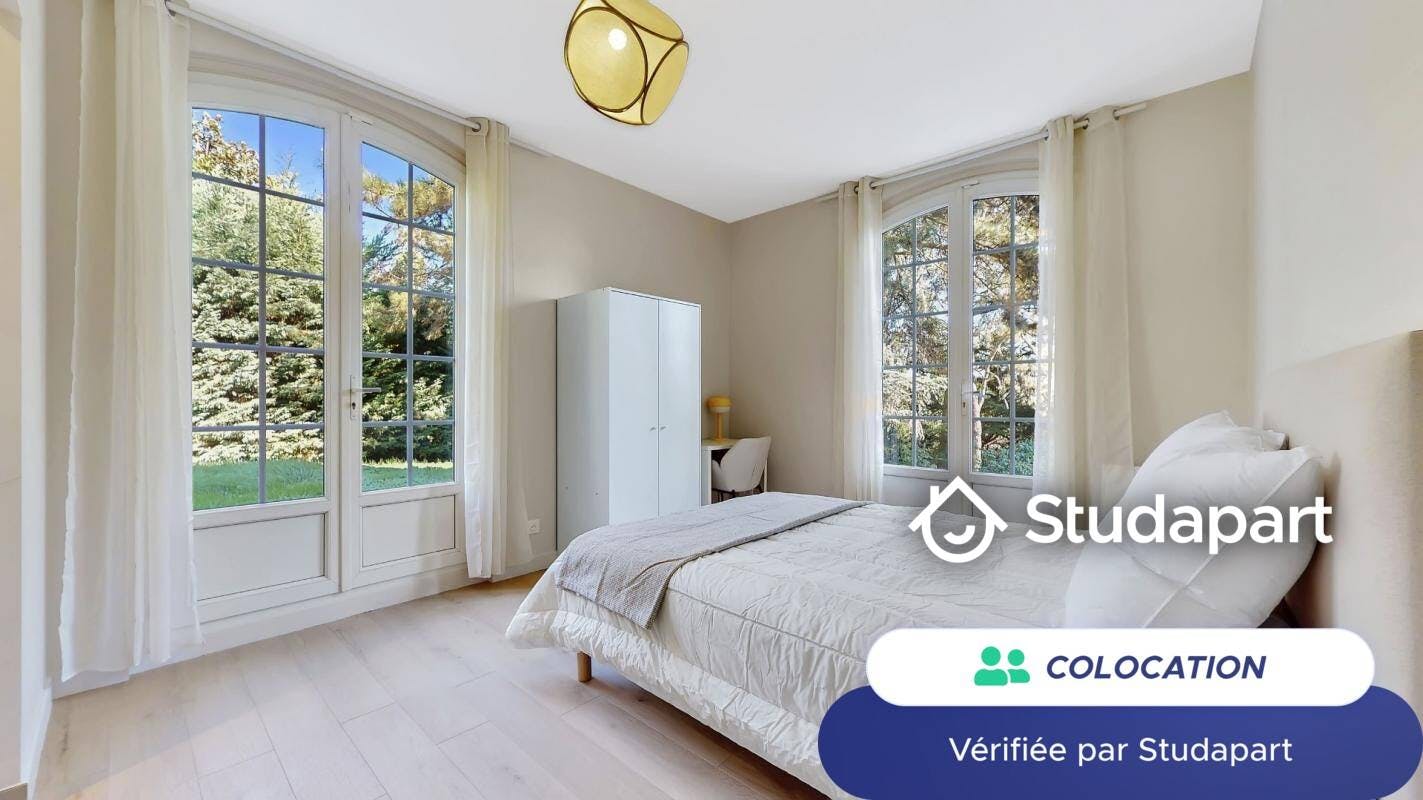 Private room for rent for €745 per month in Écully, Chemin de Villeneuve