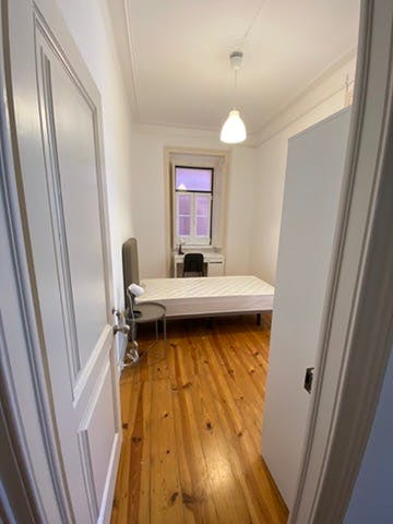 Apartment Lisbon, 5 beds — photo 10