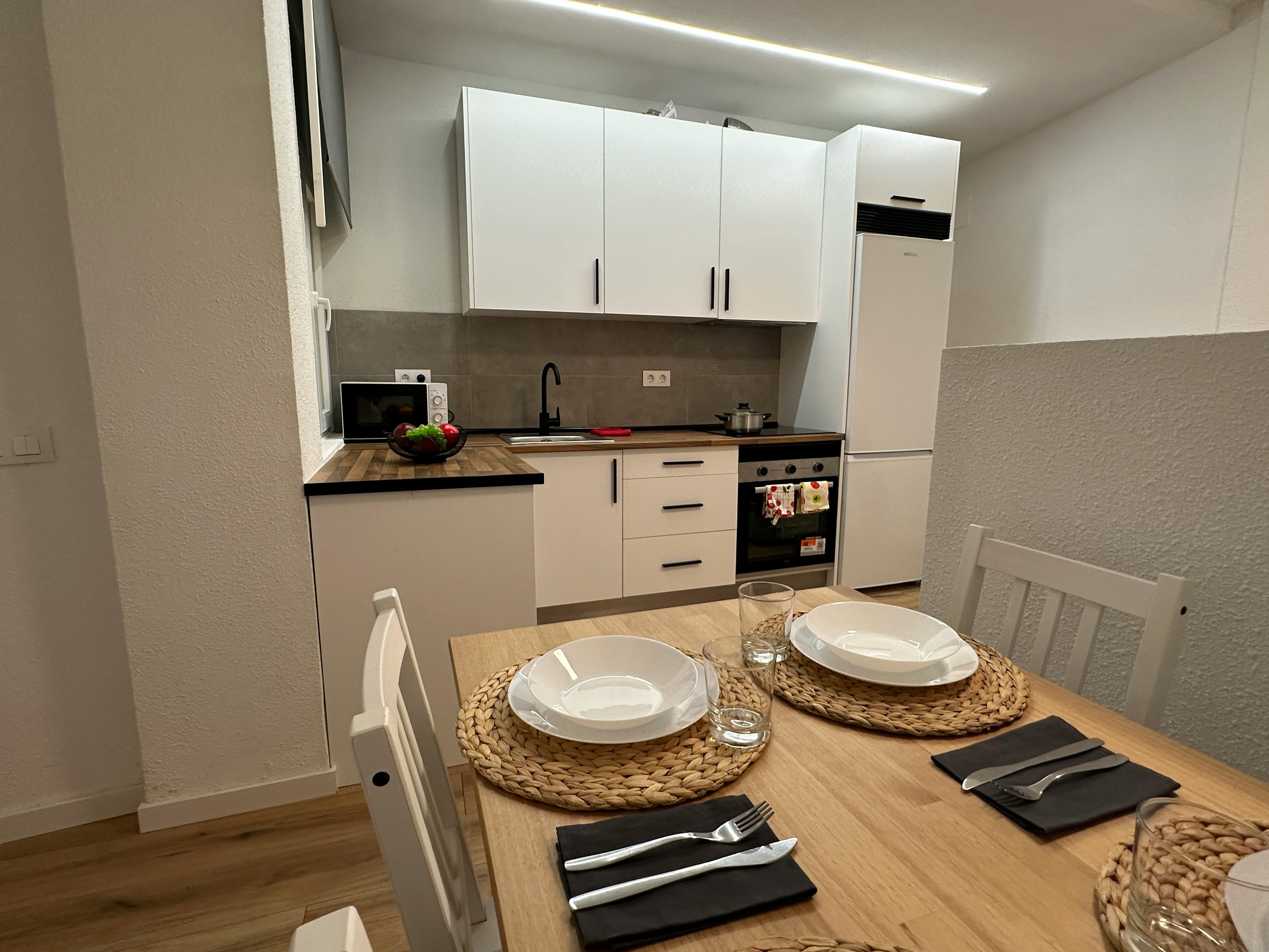 Single room Madrid, 1 bed — photo 9