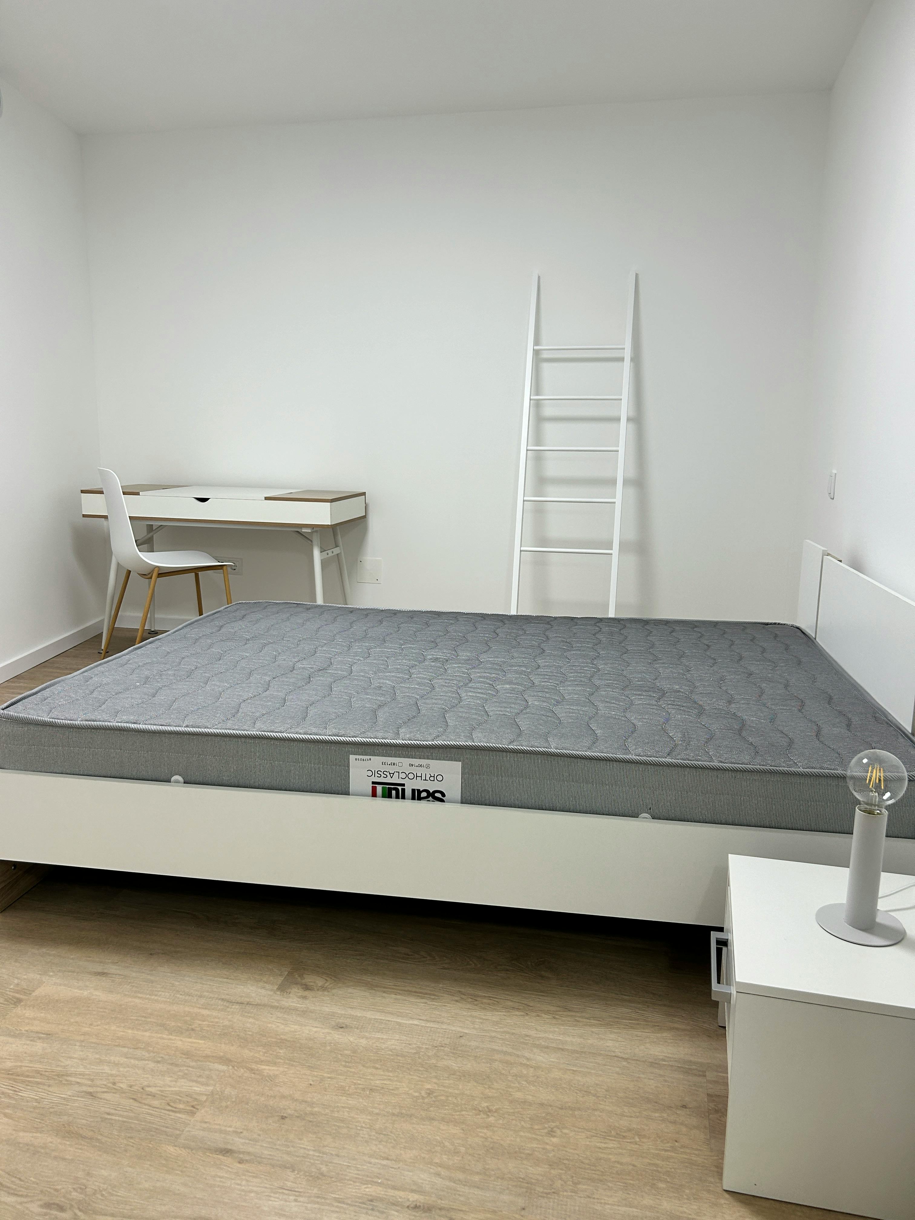 Single room Aveiro, 1 bed, 10m² — photo 10