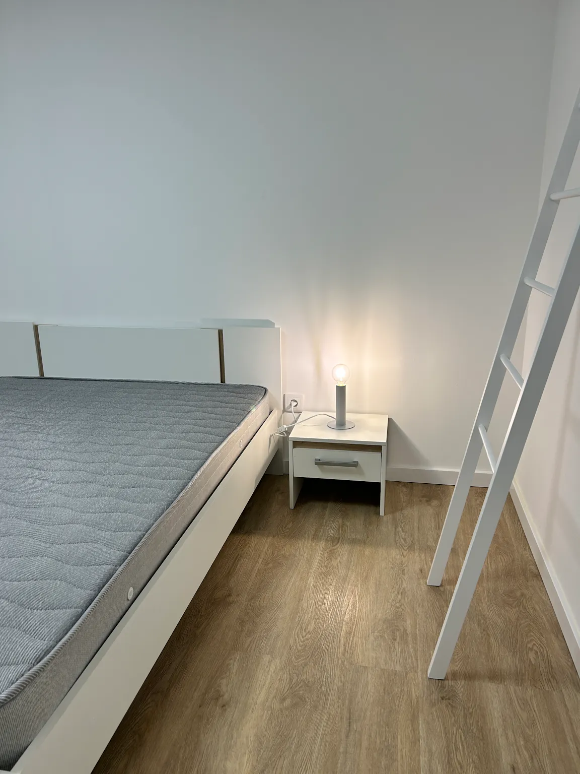 Private room in Avenida Santa Joana, Aveiro 3