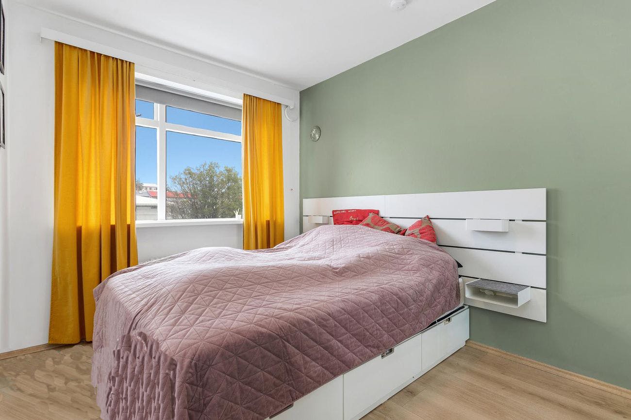 Hringbraut, Reykjavík preview