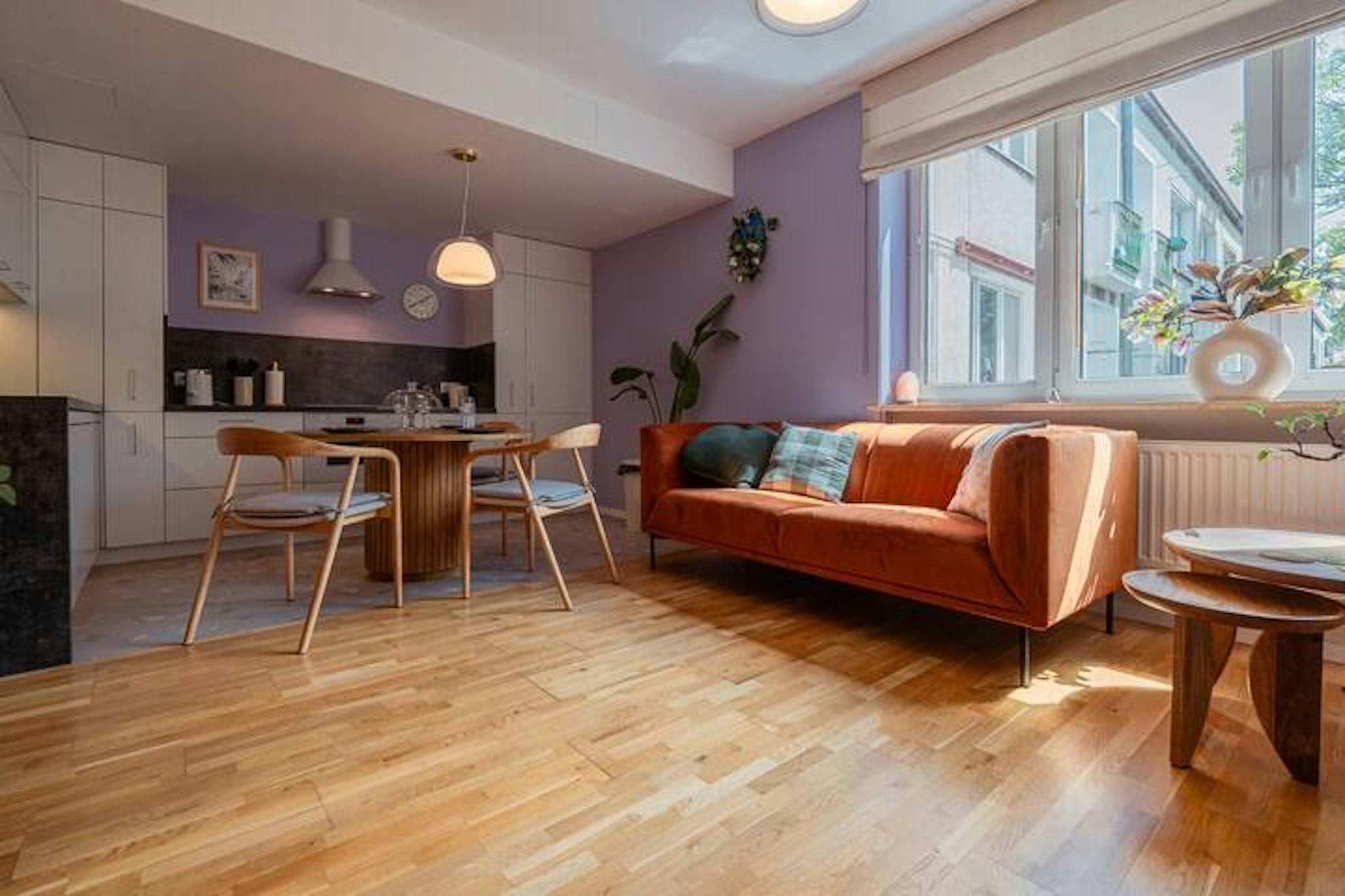 Jurija Gagarina, Warsaw preview