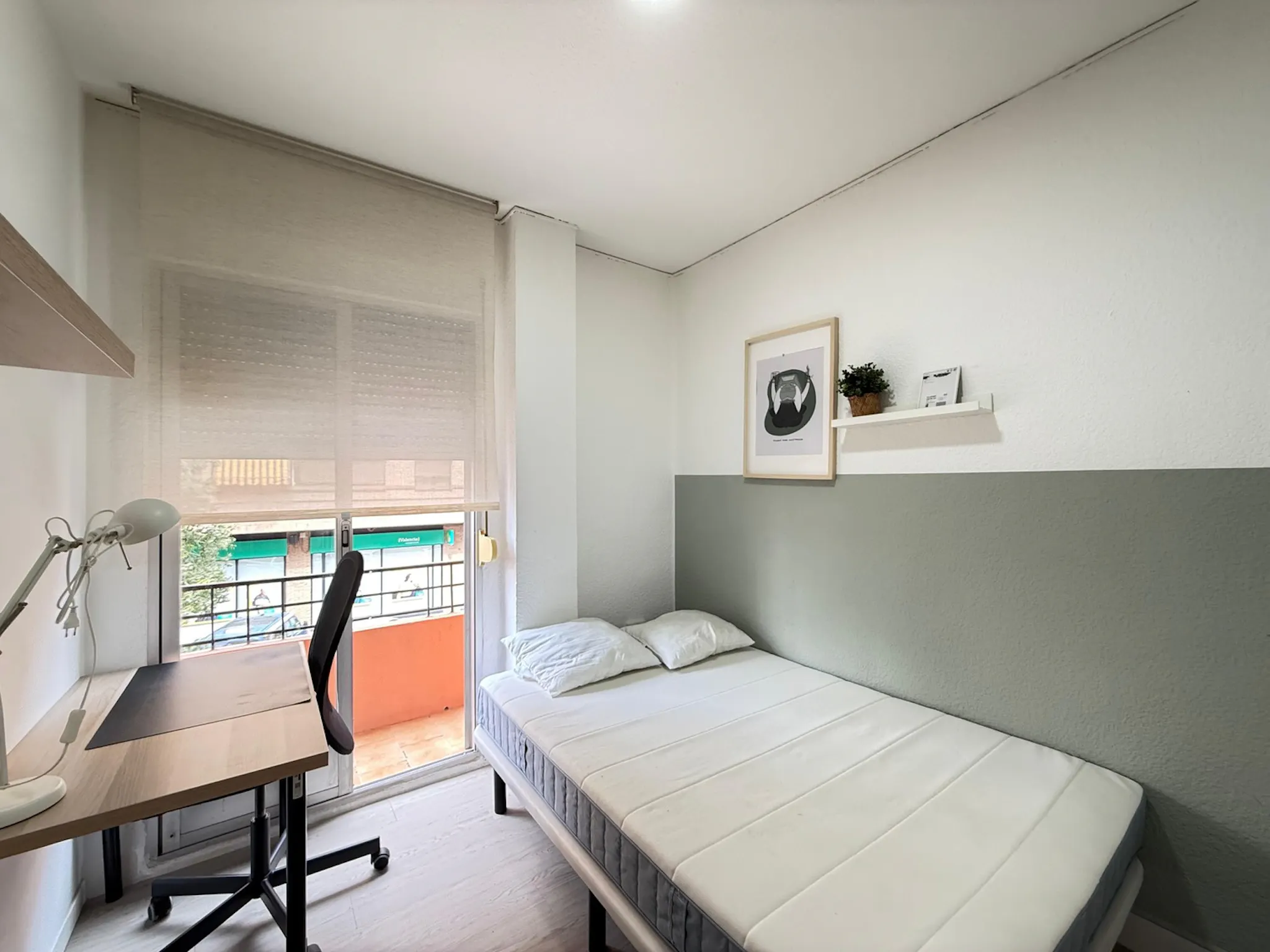 Avinguda de Peris i Valero, Valencia preview