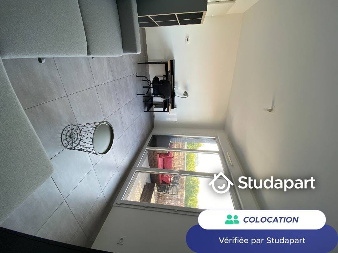 Private room for rent on Avenue des Petites Haies, Créteil - Vue 5