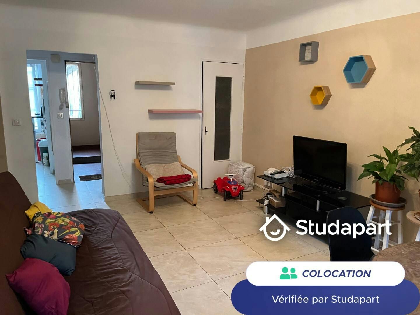 Private room for rent on Rue des Serruriers, Nice - Widok 5