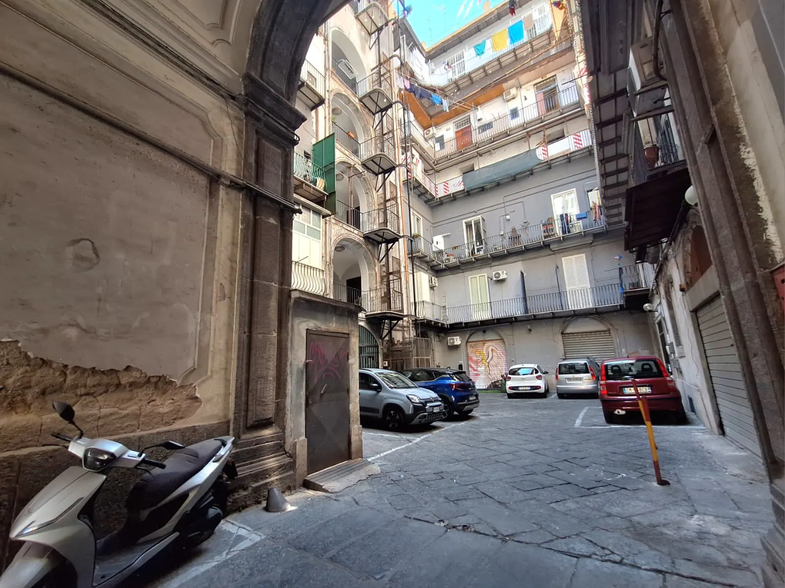 Private room in Via Duomo, Naples (1654648) ROOM 4