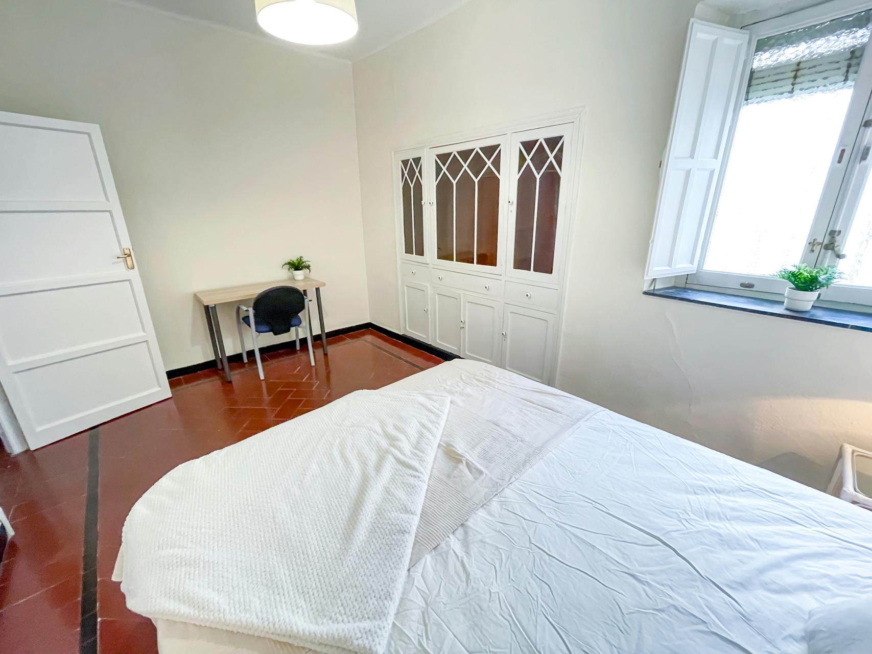 Single room Sevilla, 1 bed, 15m² — photo 5
