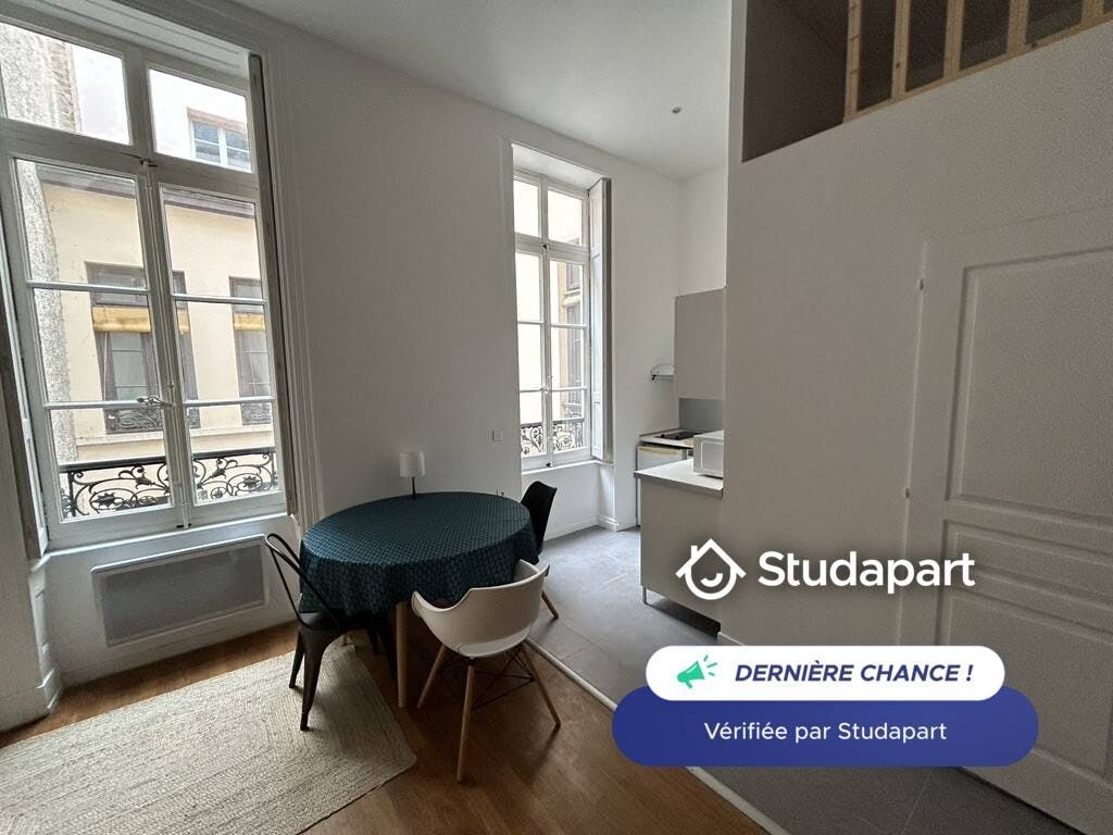 Apartment for rent on Quai Saint-Vincent, Lyon