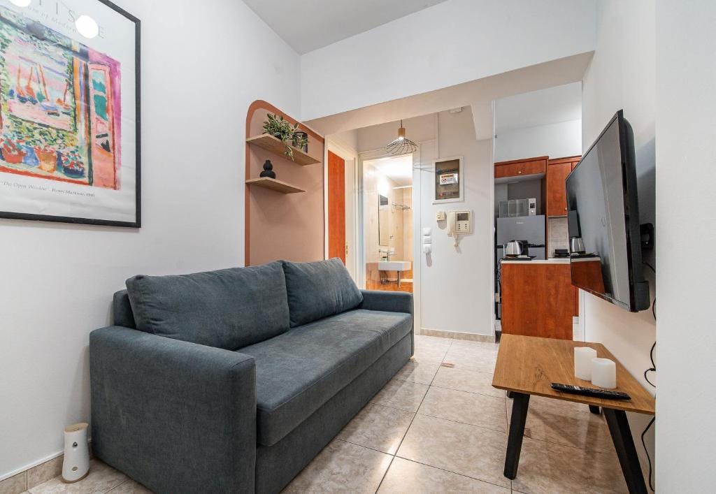 Квартира сдается в аренду за 740 € в месяц в Athina, Pergamou