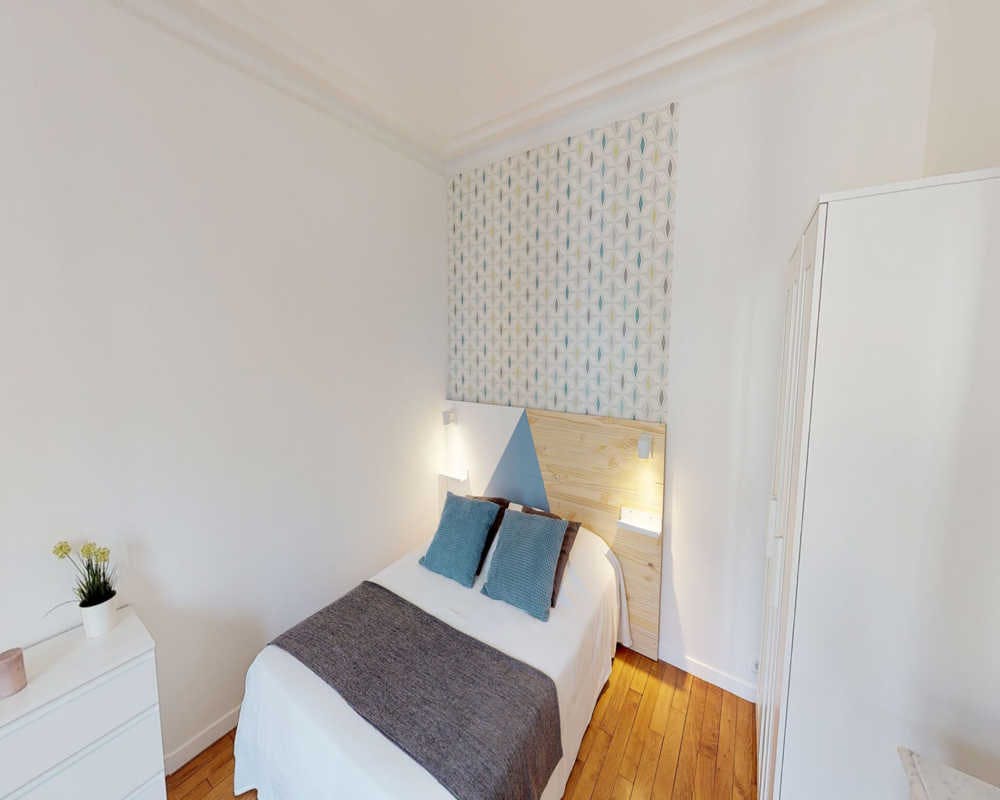 Rue Meynadier, Paris preview