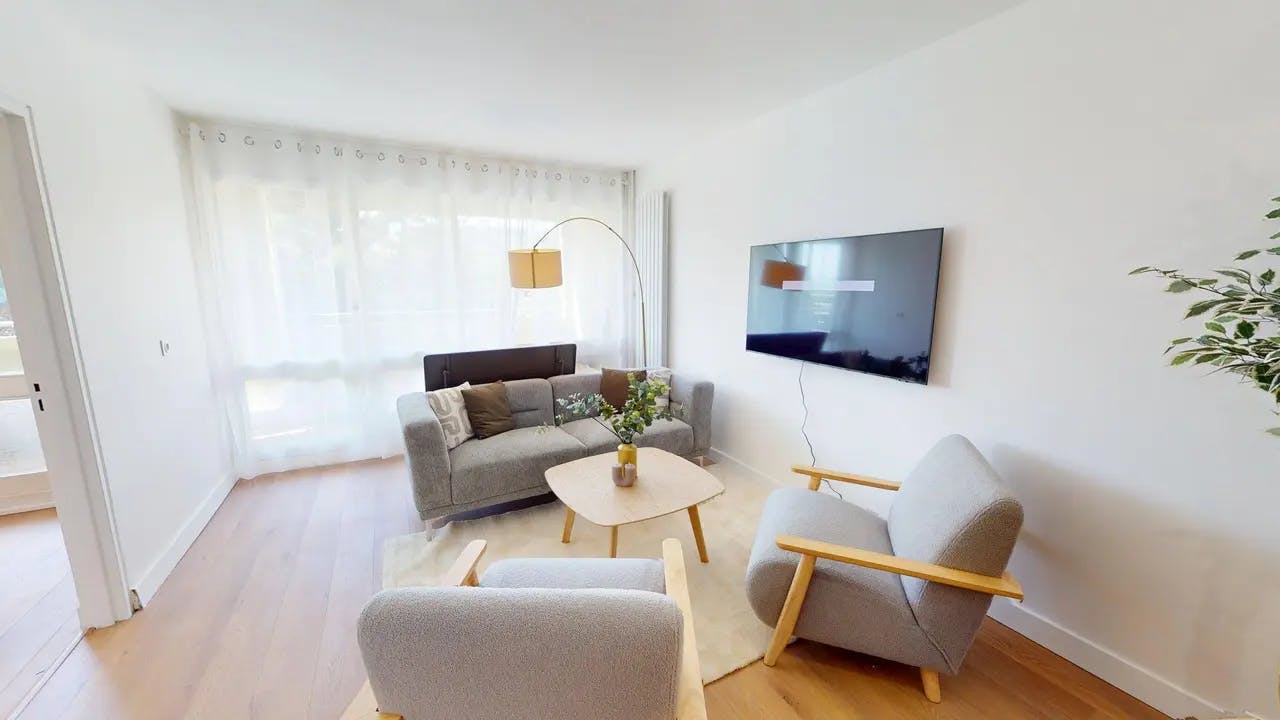 Rue de Meyrin, Ferney-Voltaire preview