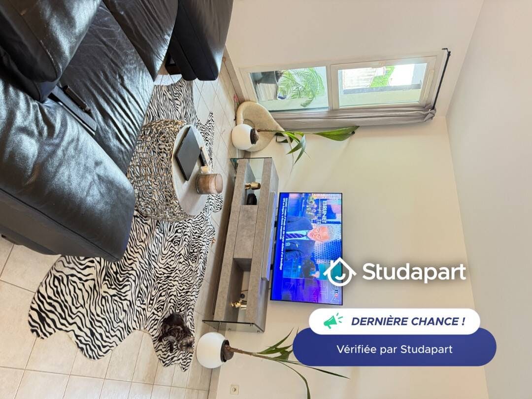 Private room for rent for €650 per month in Aix-en-Provence, Allée Yves Montand