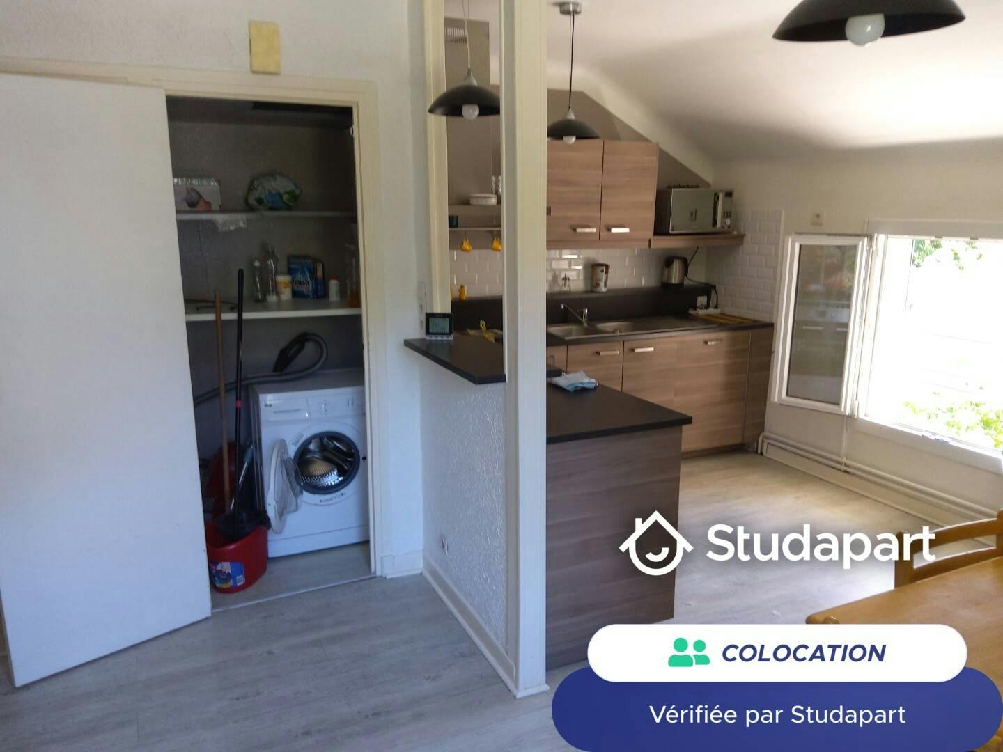 Privé kamer te huur voor € 350 per maand in Fontaine, Rue Romain Rolland