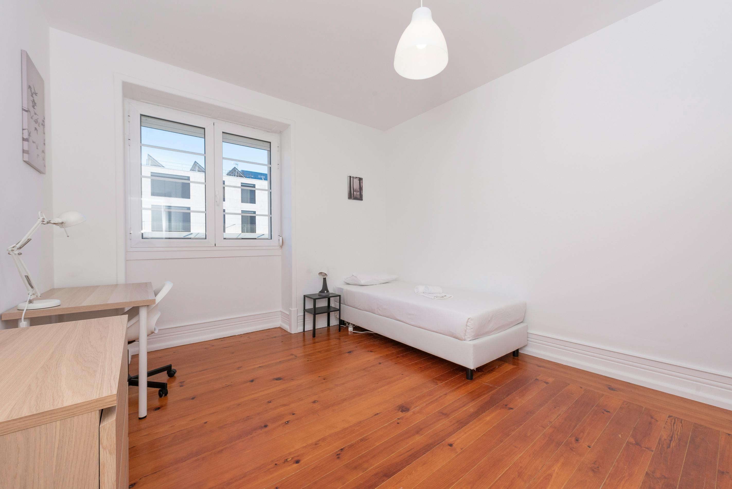Single room Lisbon, 1 bed, 11m² — photo 7