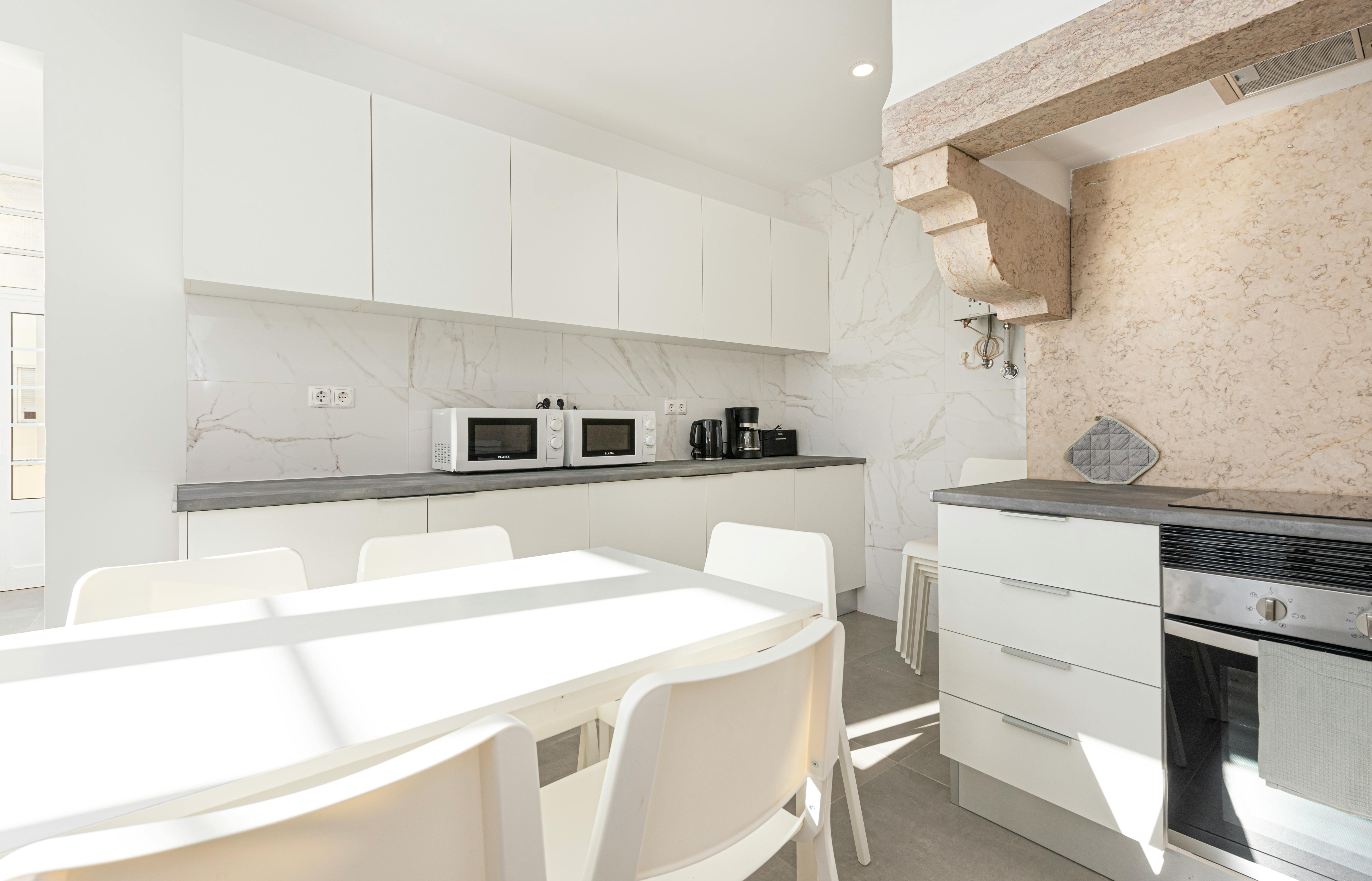 Single room Lisbon, 1 bed, 11m² — photo 1
