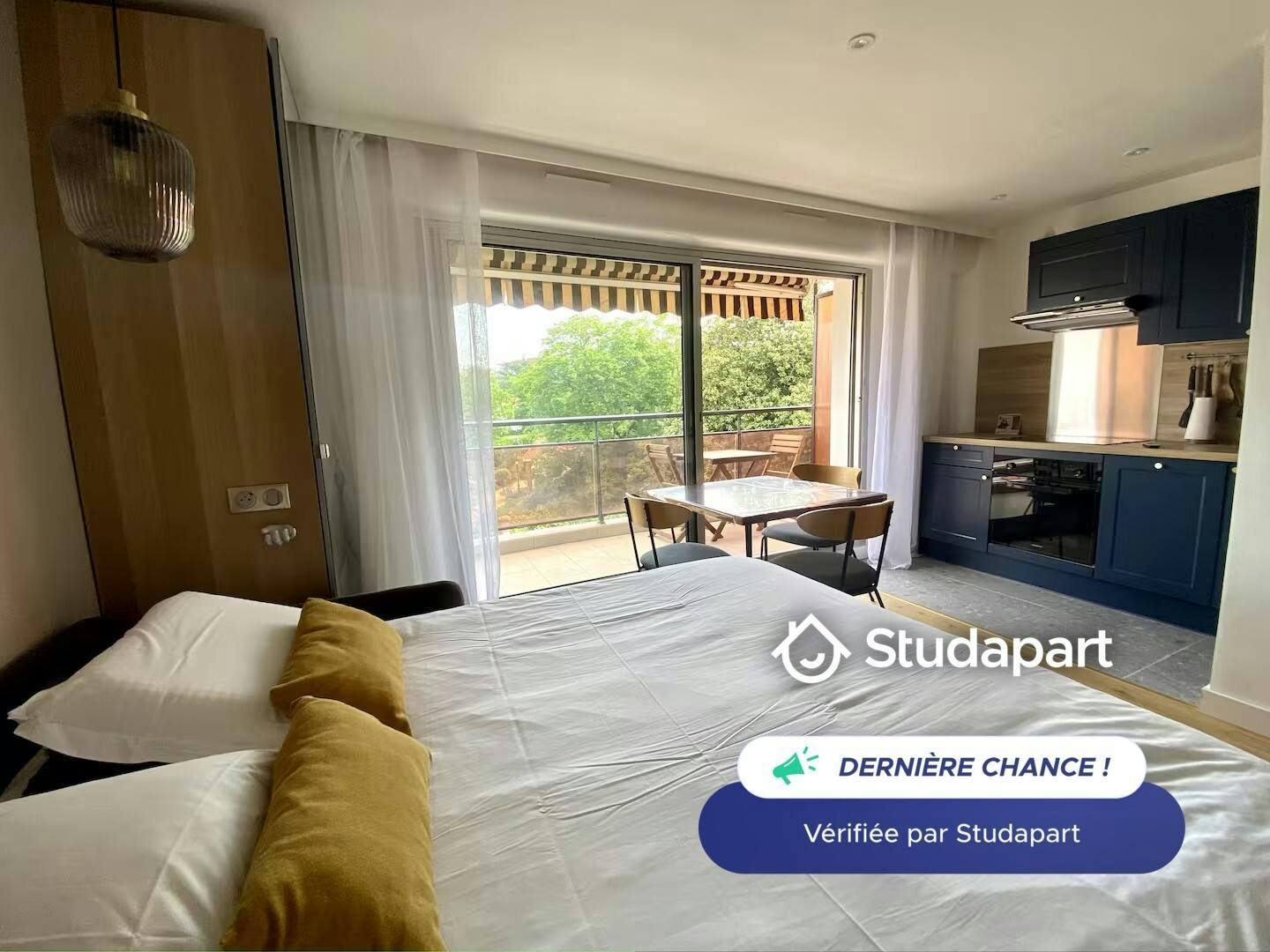 Квартира за оренду для 603 EUR на місяць у Biarritz, Avenue du Maréchal Foch