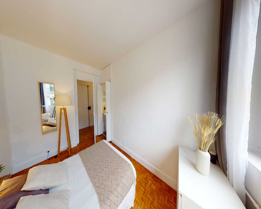 Single room Paris, 1 bed, 11m² — photo 25