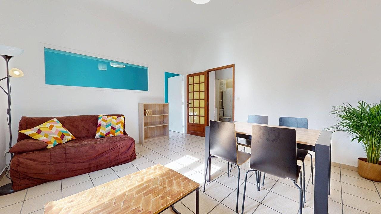 Apartment for rent on Rue Henri Brisson, Saint-Étienne