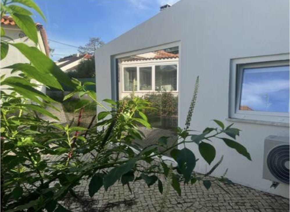 Studio for rent for €1,490 per month in Sintra, Rua das Horas da Paz