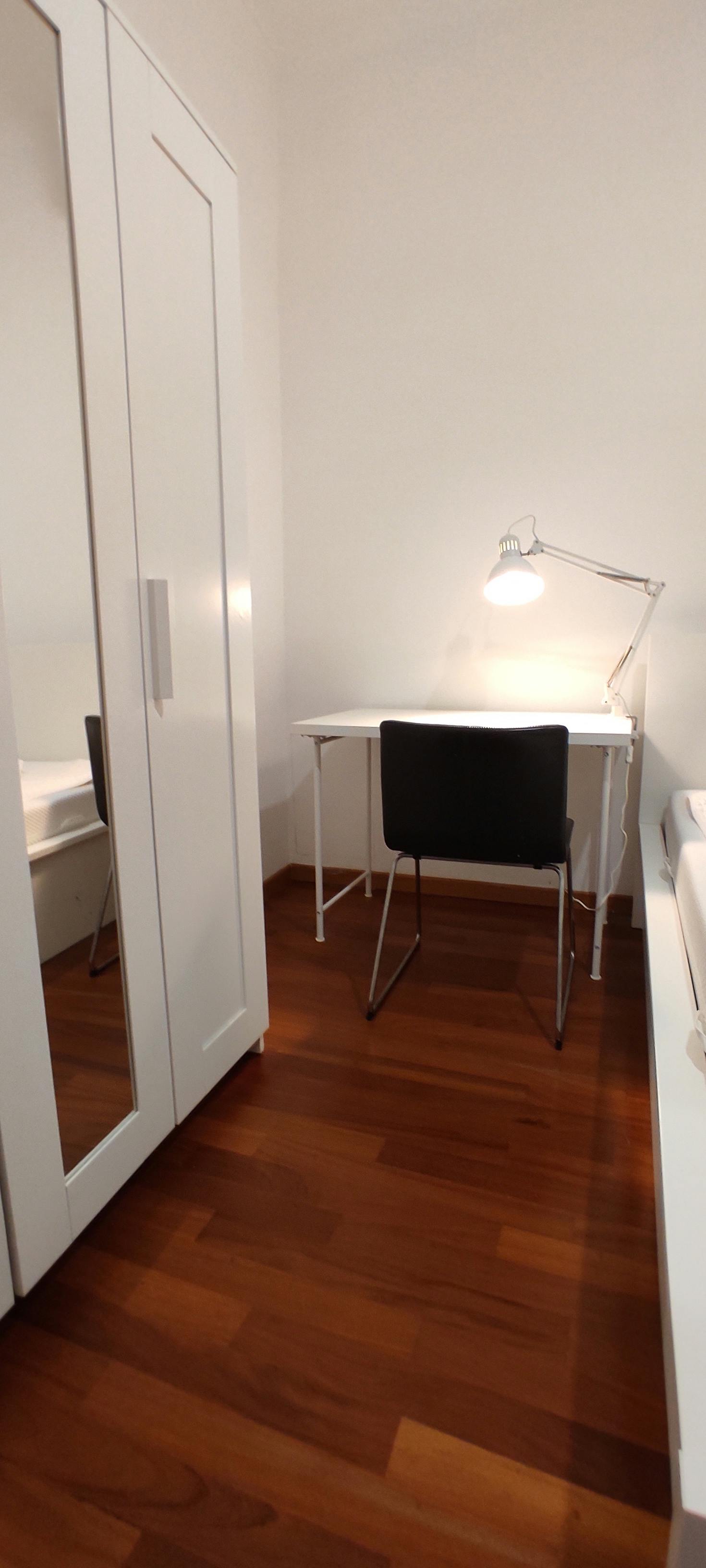 Via Alghero, Rome preview