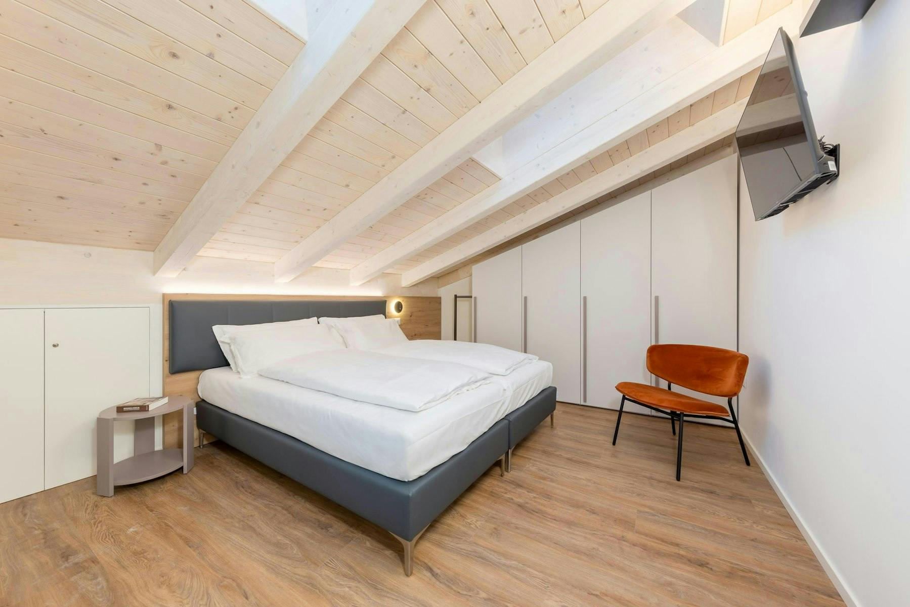 Private room for rent for €1,080 per month in Trento, Via San Giovanni