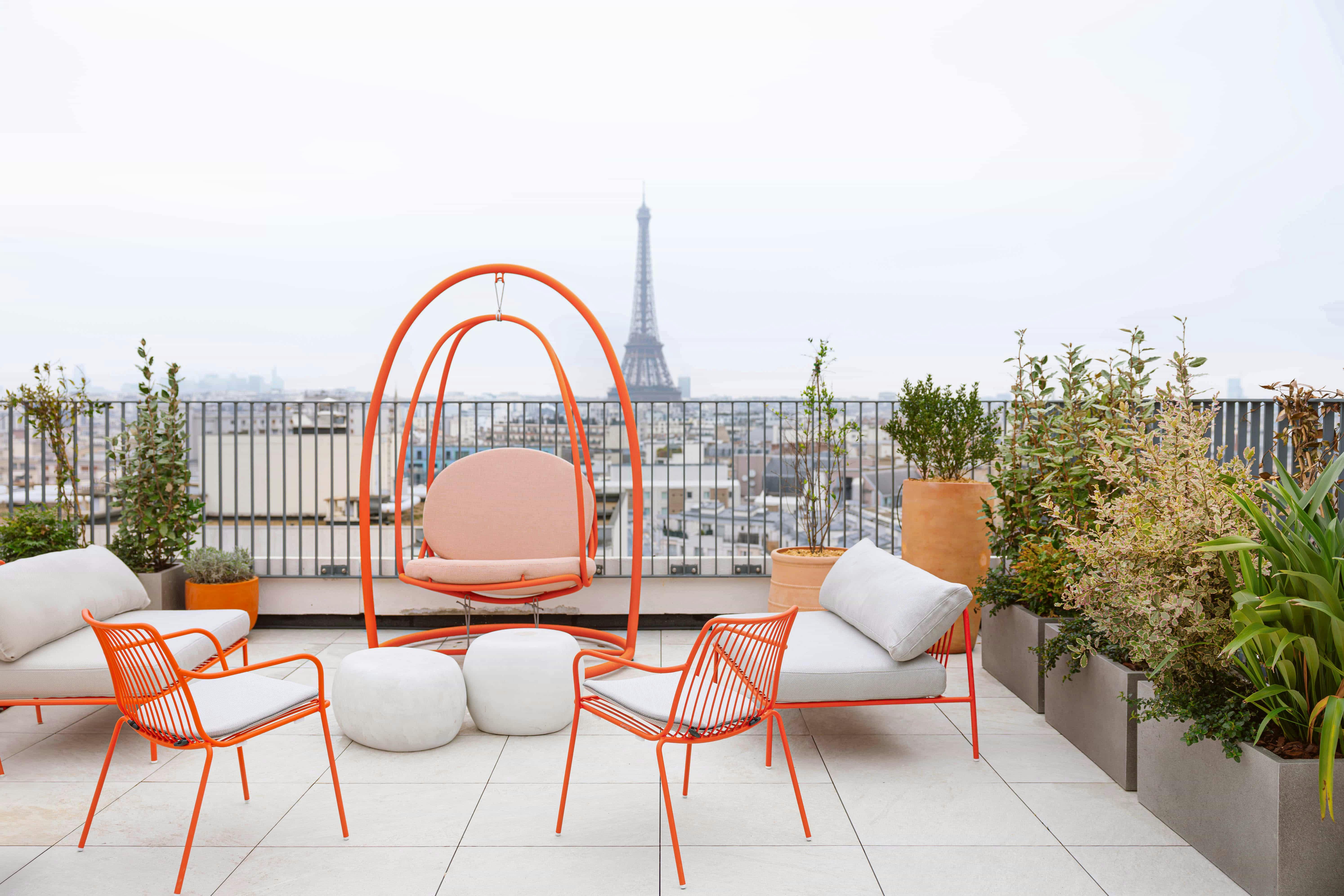 Rue Cambronne, Paris preview