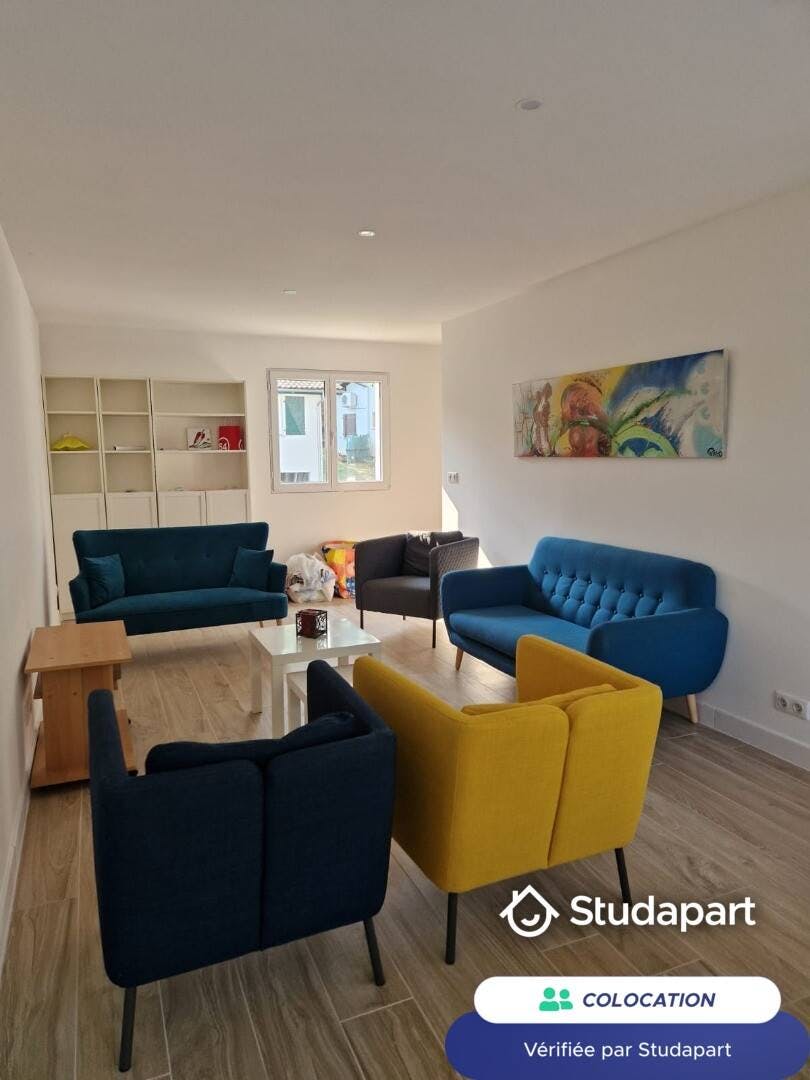 WG-Zimmer zu mieten für 350 € pro Monat in Ustaritz, Lieu-dit Bidarteko Atekamotza