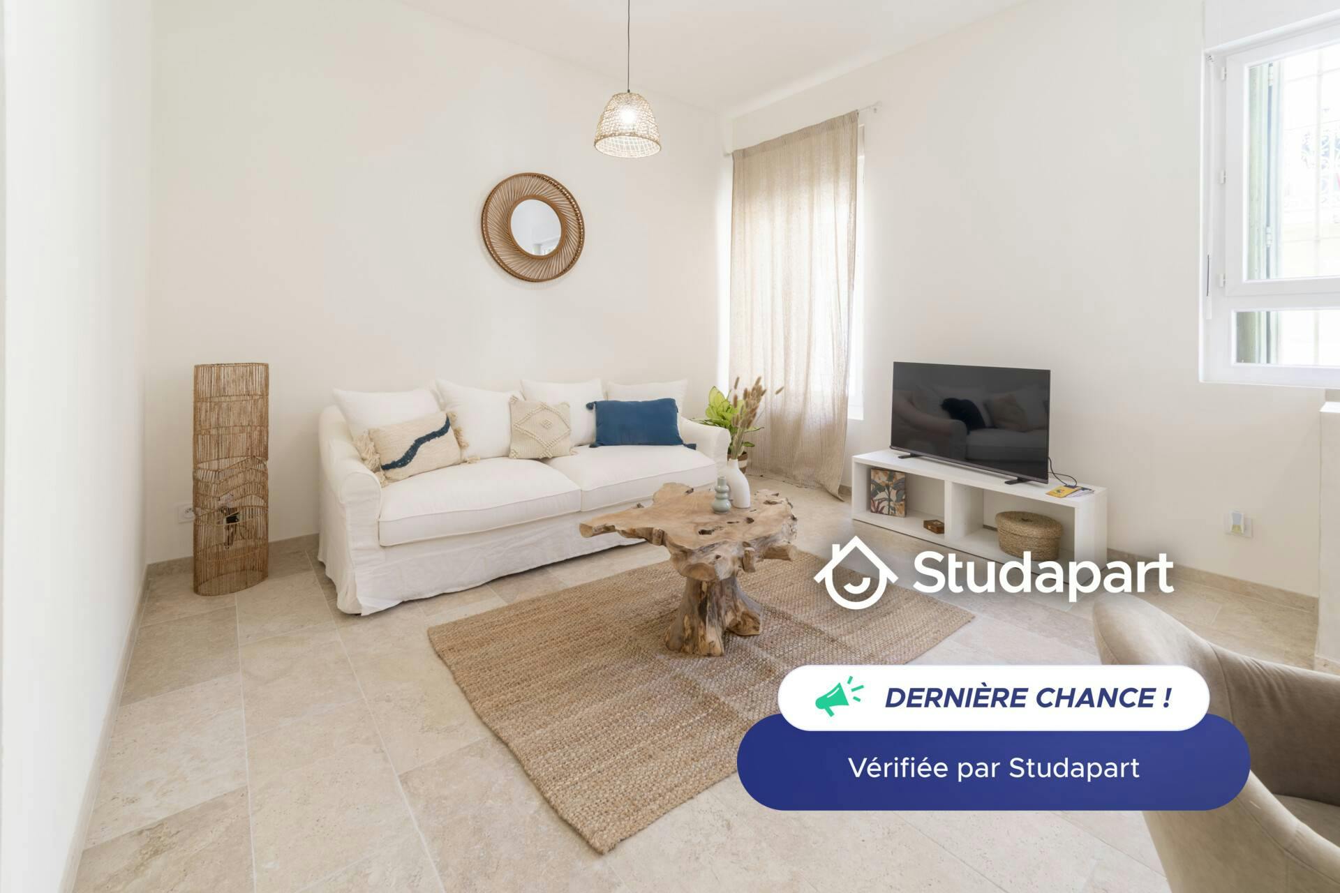 Apartment for rent on Rue Astruc, Nîmes