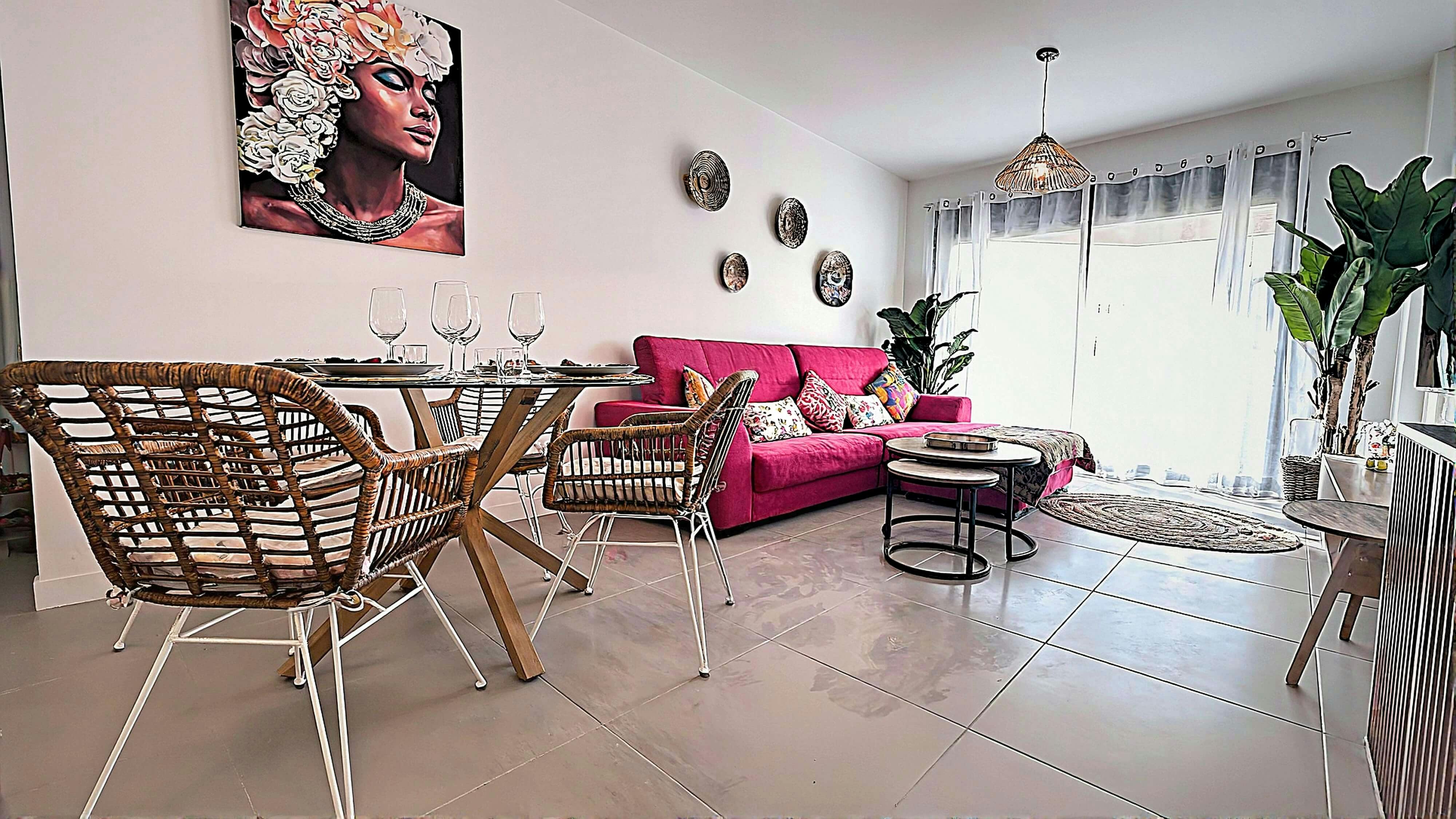 Квартира сдается в аренду за 1 600 € в месяц в Torrox, Calle Tte. del Alcalde Joaquín Coronado