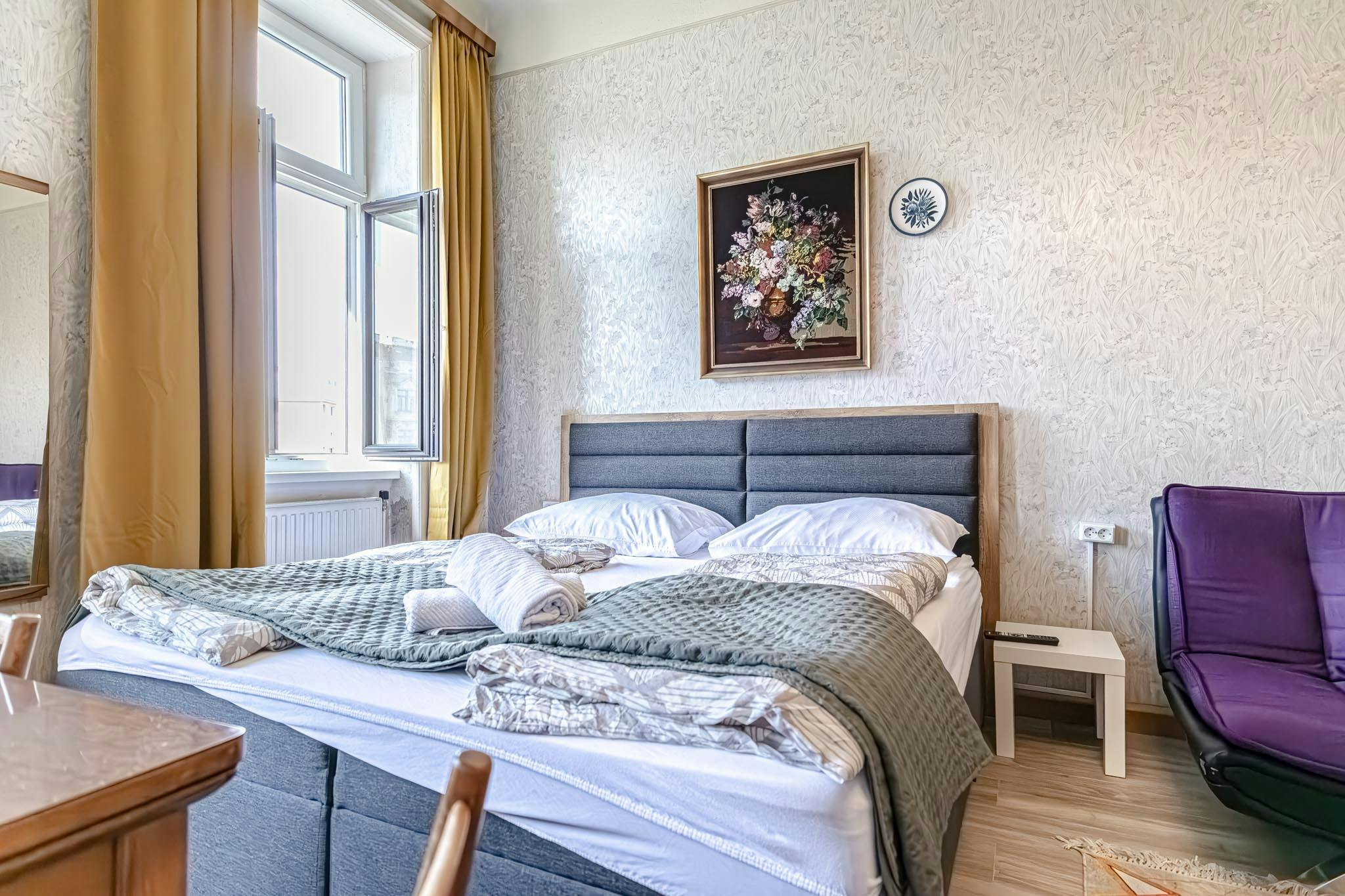 Allerheiligengasse, Vienna preview