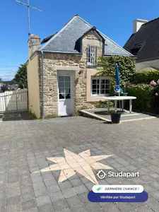 House for rent on Rue Jules Le Bourdiec, Locmiquélic