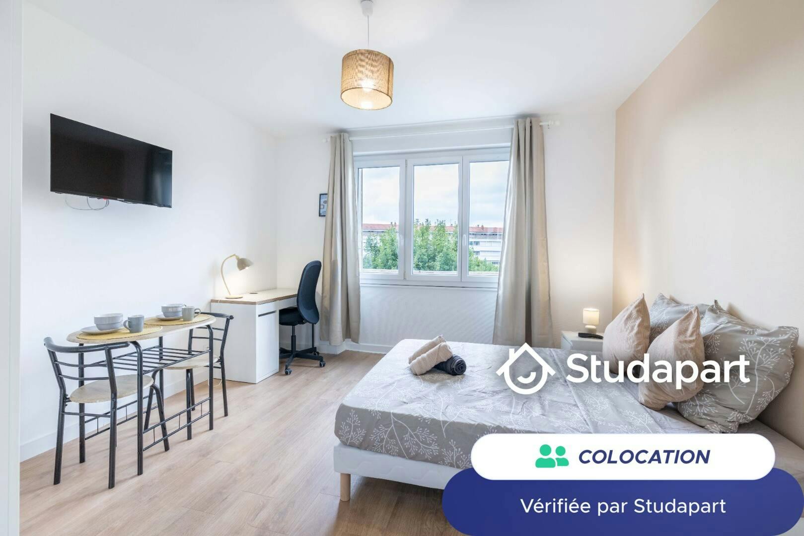 Private room for rent for €435 per month in Clermont-Ferrand, Rue des Chandiots