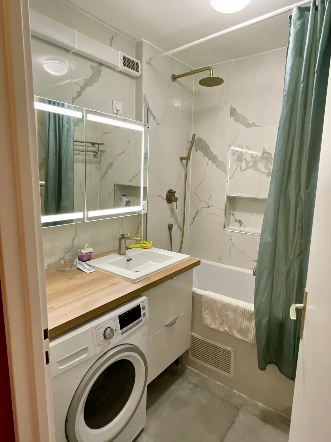 1-Bedroom Apartment in Rue de l'Oasis, Puteaux (1655565) ROOM 4