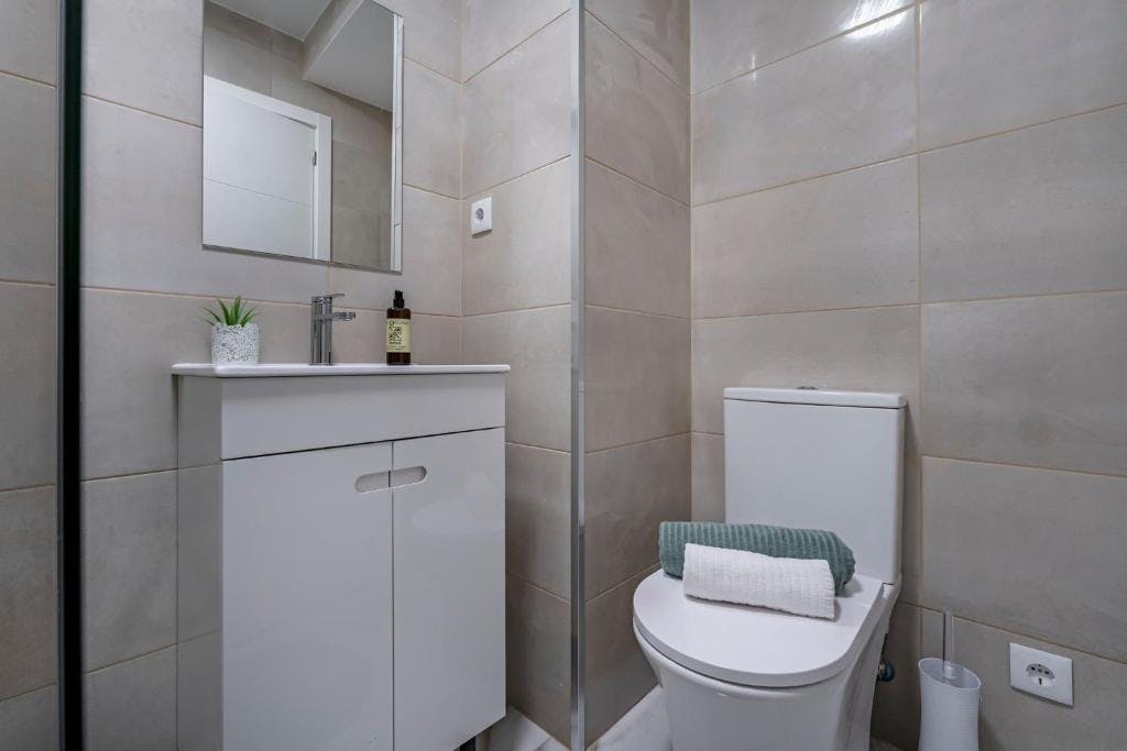 Single room Porto, 1 bed, 10m² — photo 7