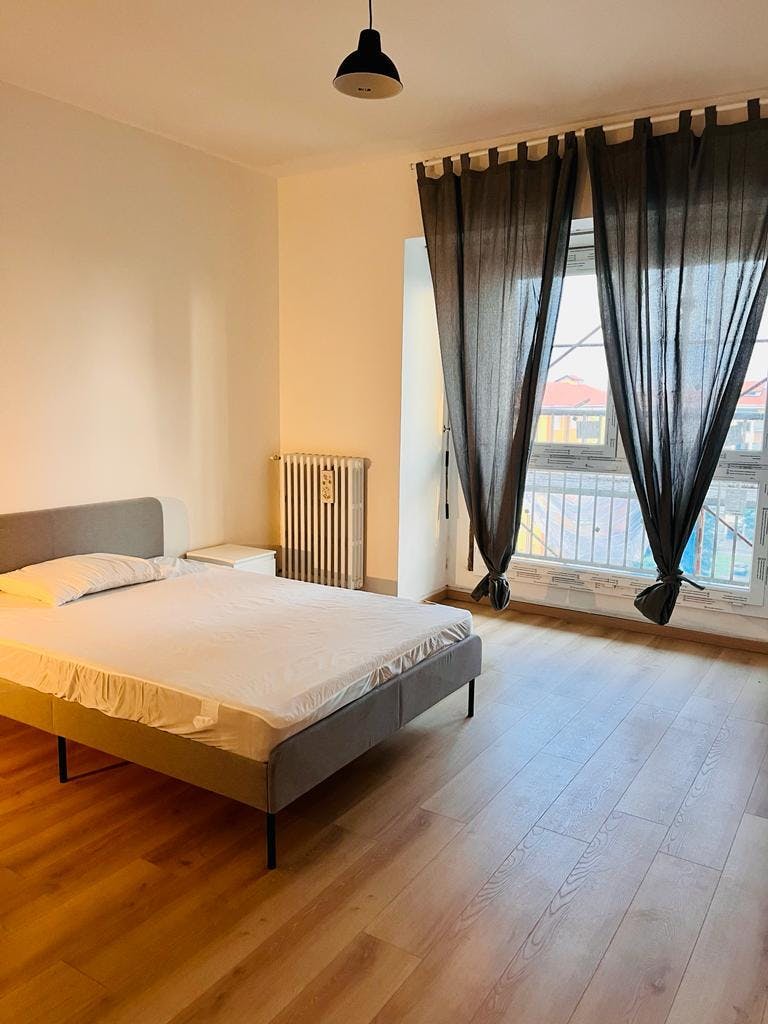 Single room Milan, 1 bed, 18m² — photo 1